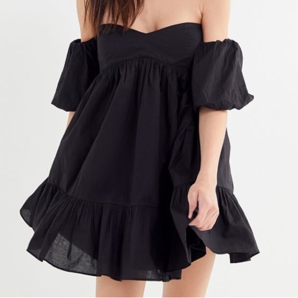 Urban Outfitters Off-The-Shoulder Dress (Medium) - Black